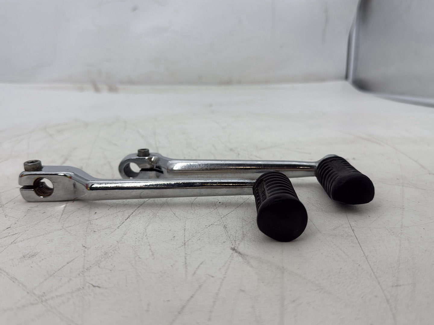 2005 Harley Heritage Softail Classic FLSTCI OEM Gear Shifter Lever Pedal Pedals