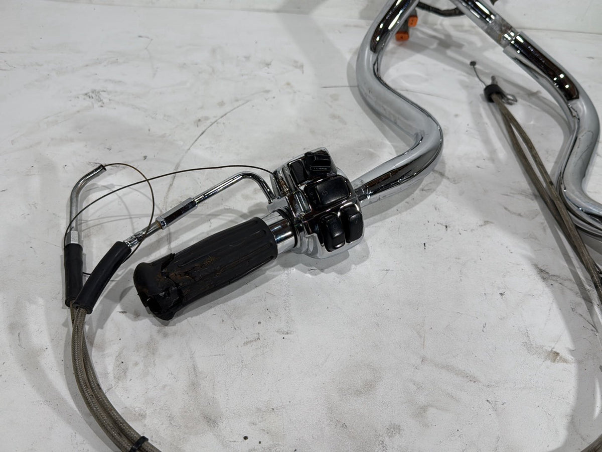 04 Harley Road King Touring Classic OEM Handlebars Left Right Switches Controls