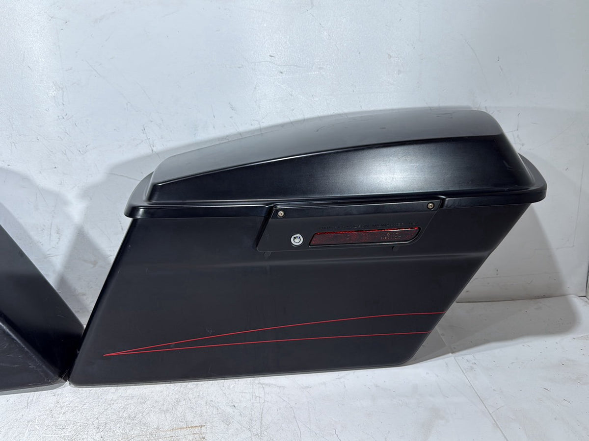 2011 Harley Road Glide Touring FLTRX OEM Left Right Saddlebags Luggage NOKey