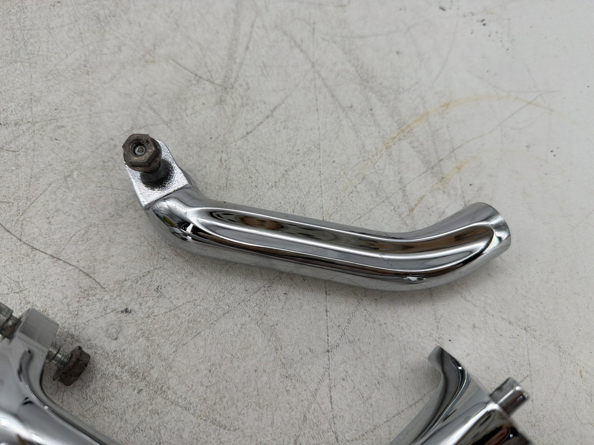 09 Harley Electra Touring CVO Left Right Foot Rest Peg Support Bracket SCRATCHED