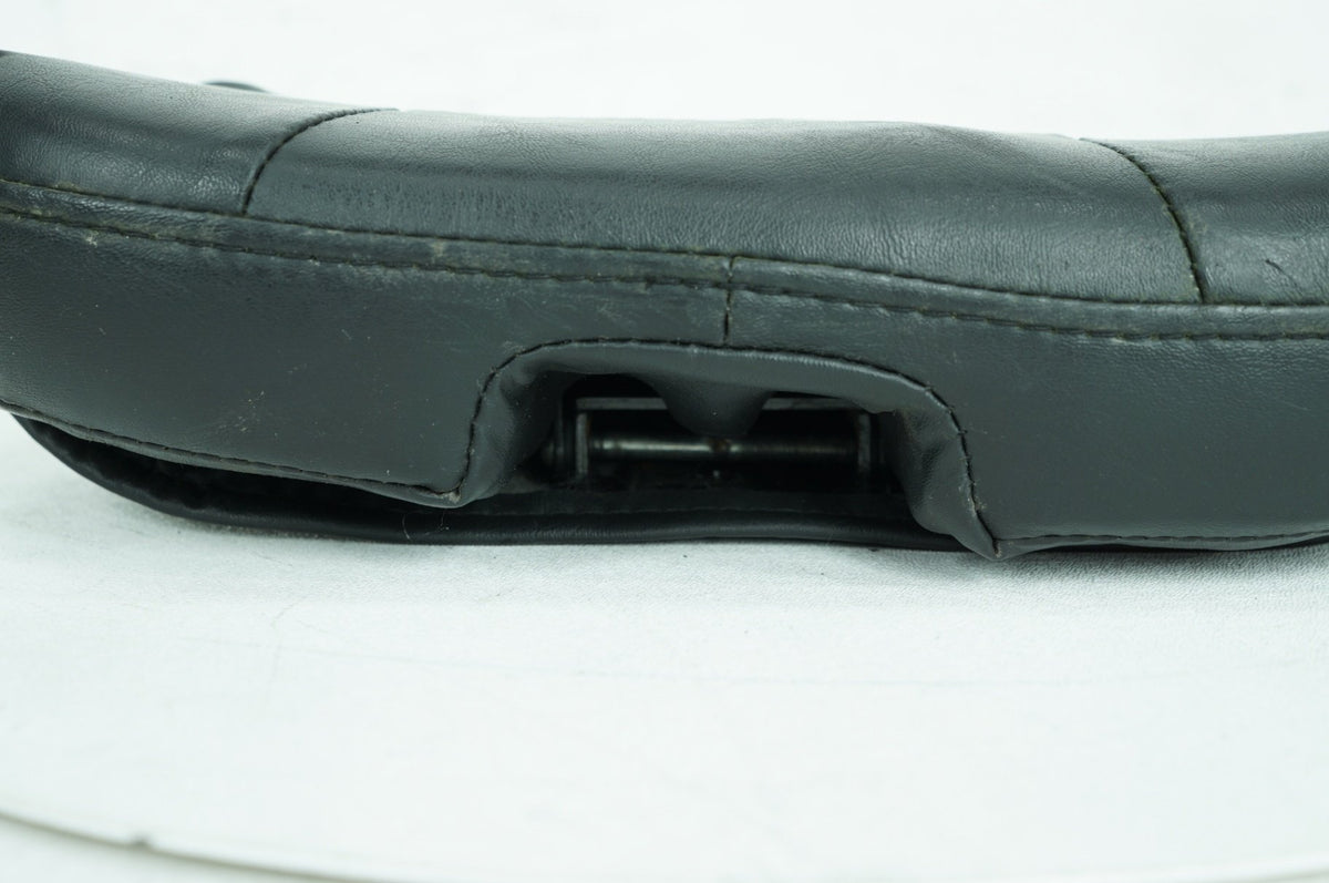 2010 Harley Touring Electra Glide Ultra OEM Rear Passenger Backrest Cushion Pad