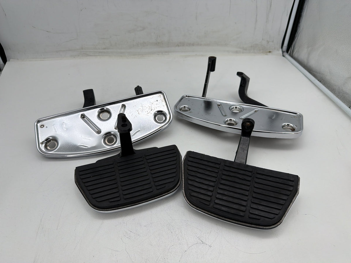 2001 Harley Electra Glide Touring Left Right Driver & Pass Floorboard Foot Rest