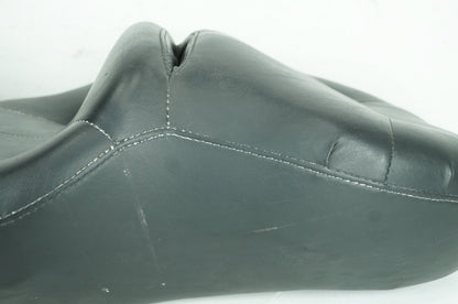 1999 - 2006 Harley-Davidson Touring Electra Glide Classic Passenger Rider Driver Seat Saddle 51703-05