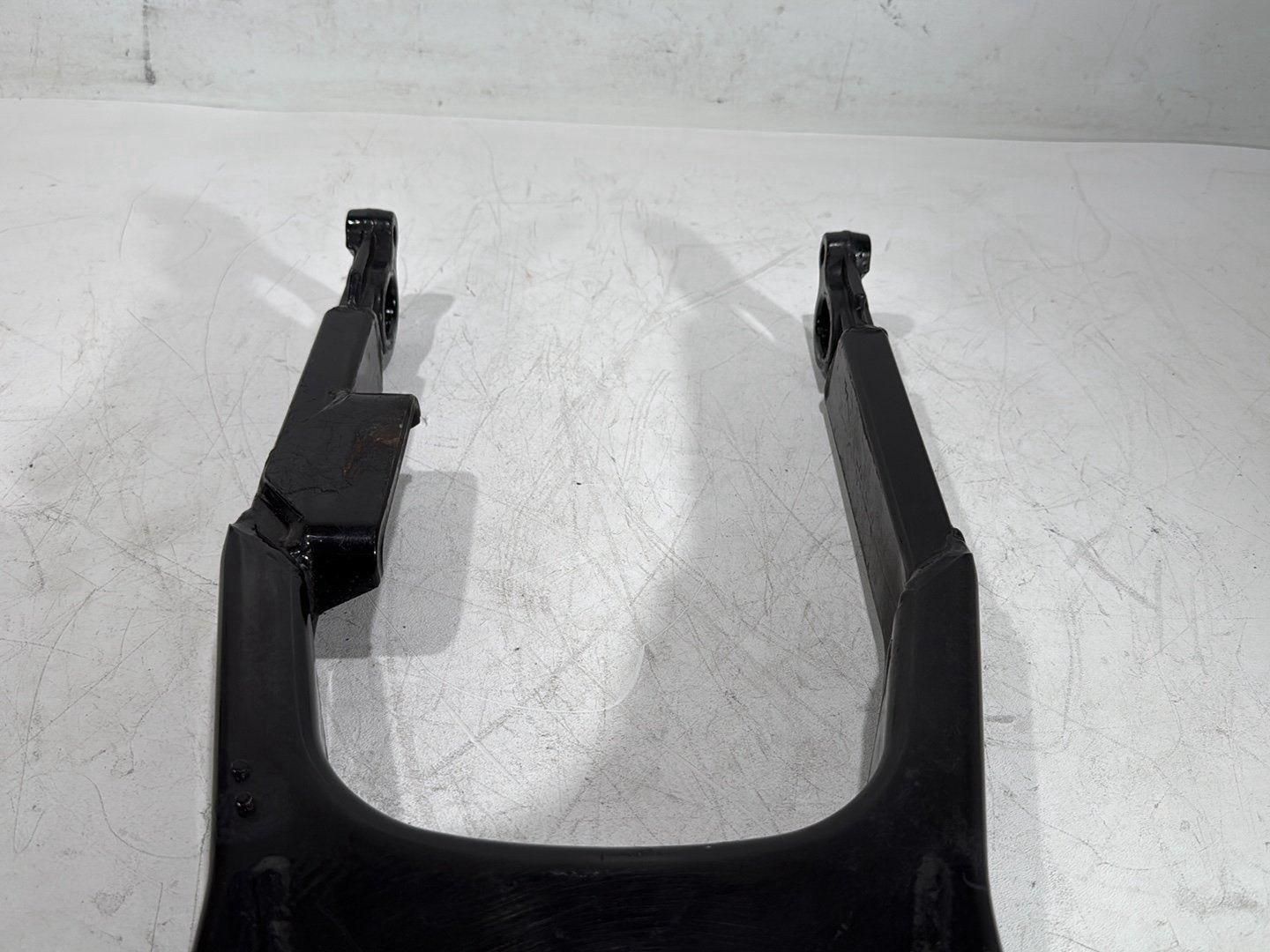 2003 Harley Road King Touring FLHRCI Classic OEM Rear Fork Swingarm Swing Arm