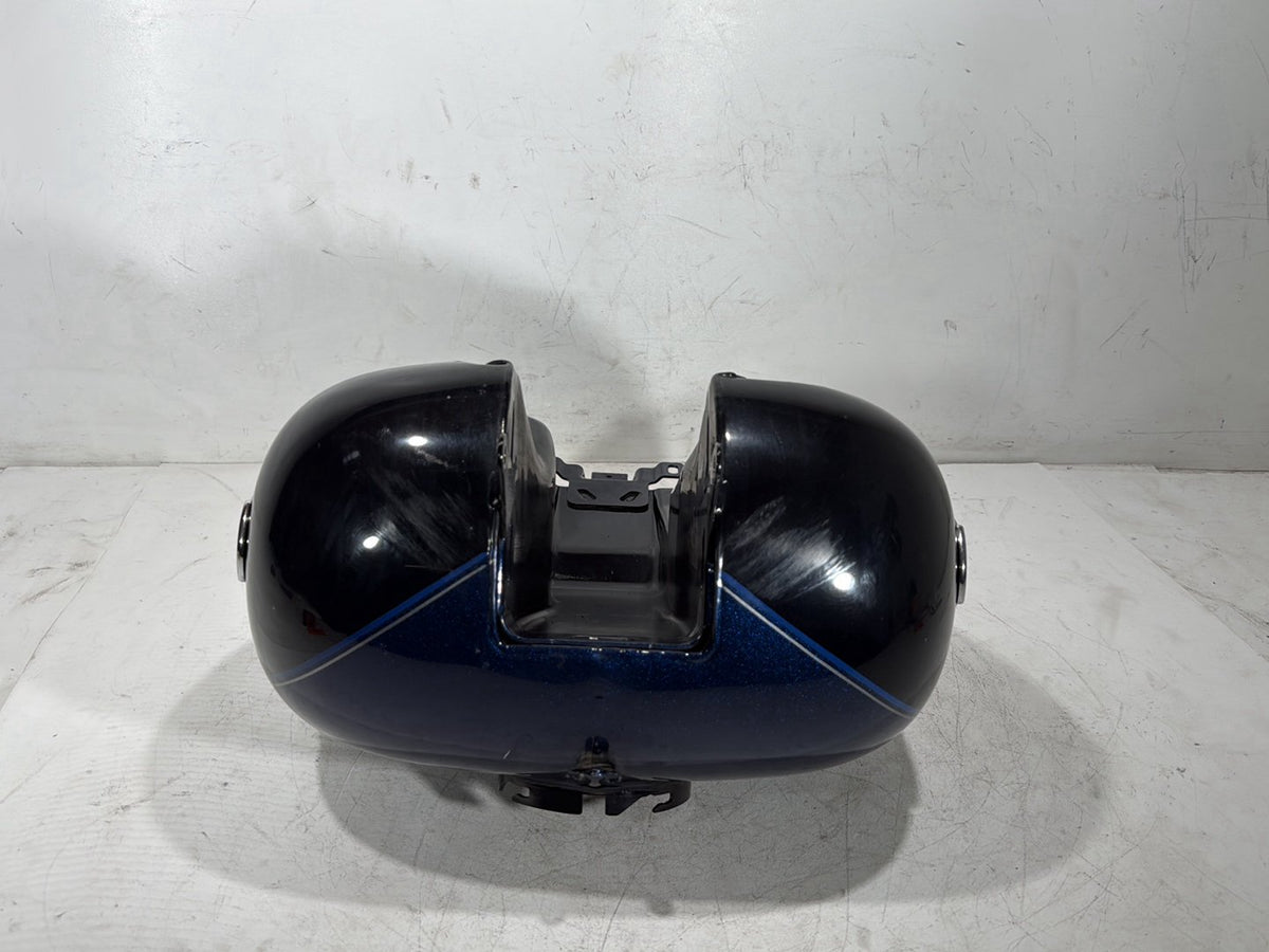 2012 Harley Electra Glide Touring Ultra OEM Fuel Gas Tank Gasoline Reservoir