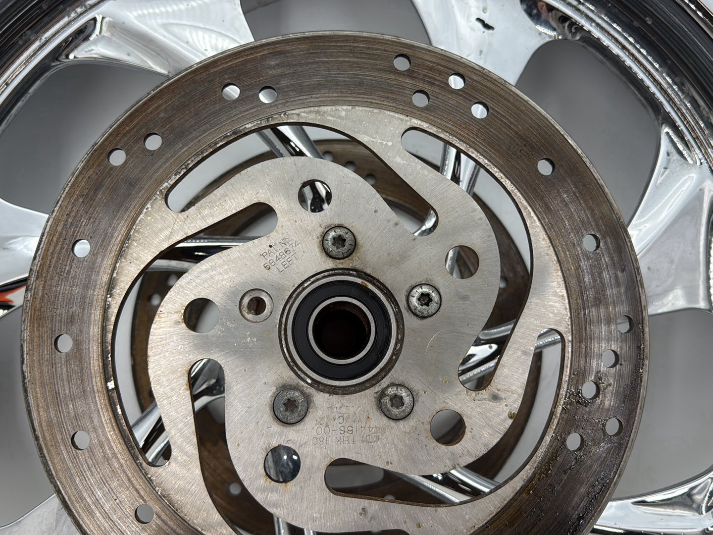 2005 Harley Road Glide Touring FLTRI OEM Front Wheel Rim Tire