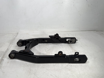 2015 Harley Dyna Low Rider FXDL OEM Rear Fork Swingarm Swing Arm