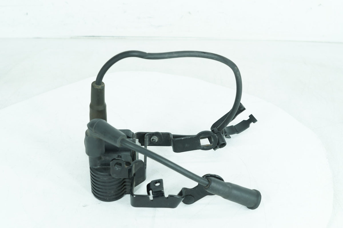 2008 Harley-Davidson Sportster XL883C Ignition Coil Spark Plug Cable 31656-07