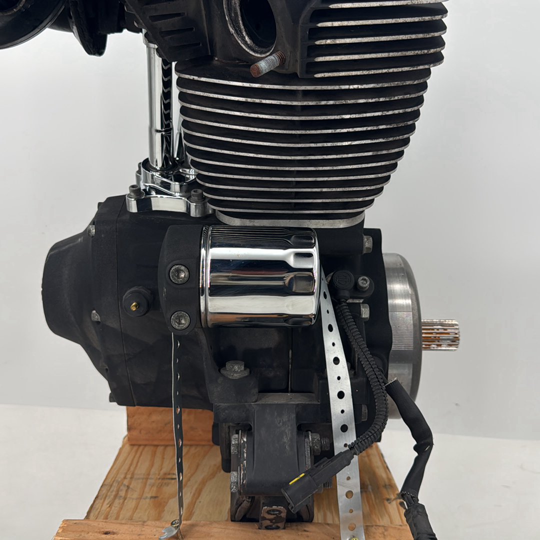 2007 - 2017 Harley-Davidson Dyna Wide Glide EFI Twin Cam 103 Engine Motor 19805-13