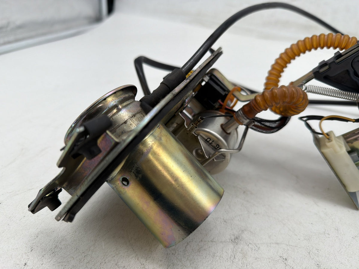 2007 Harley Electra Touring CVO Eagle OEM Fuel Pump Gas Gasoline Petrol Sending