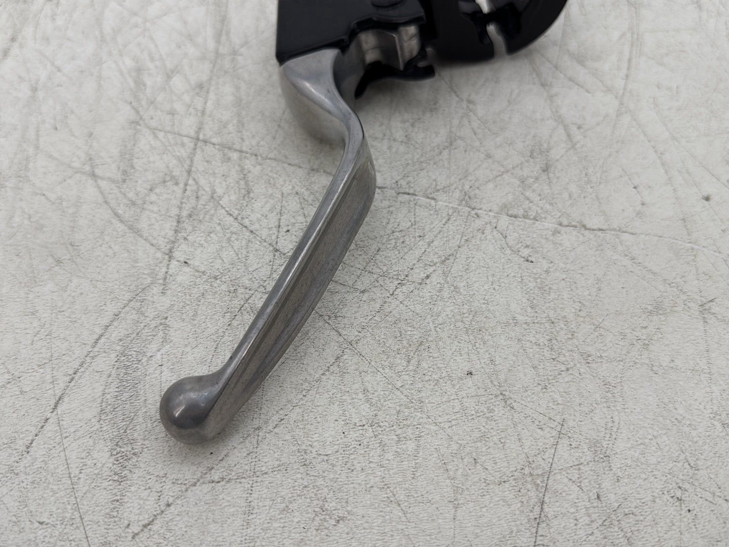 2012 Harley Street Glide Touring FLHX OEM Front Left Hand Clutch Control Lever
