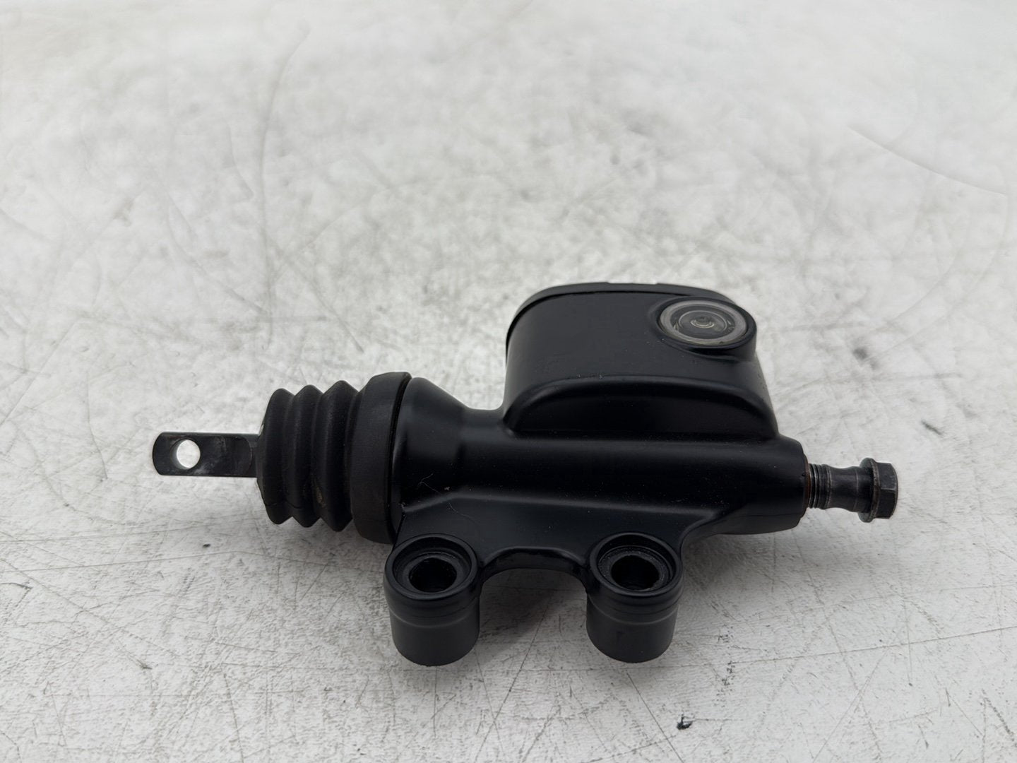 2012 Harley Road Glide Touring FLTRX Custom OEM Rear Brake Master Cylinder Reservoir
