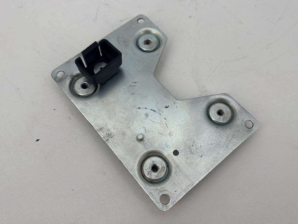 1999 Harley Dyna Low Rider OEM Electrical Side Cover Top Plate Panel 70984-96A