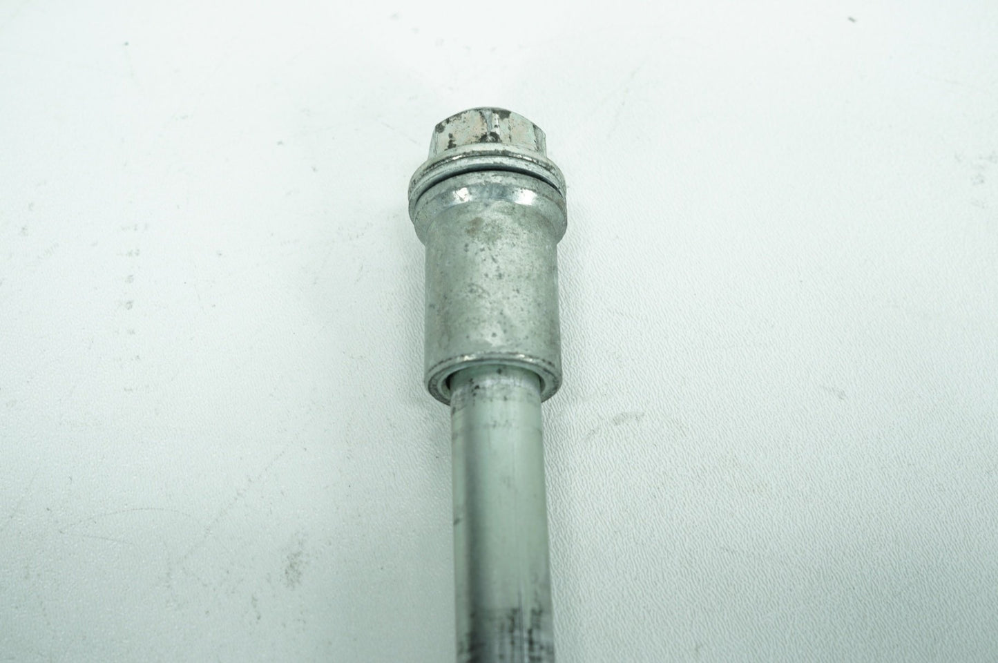 2007 - 2012 Harley-Davidson Softail Heritage Classic Engine Mount Pivot Bolt Shaft 48093-00