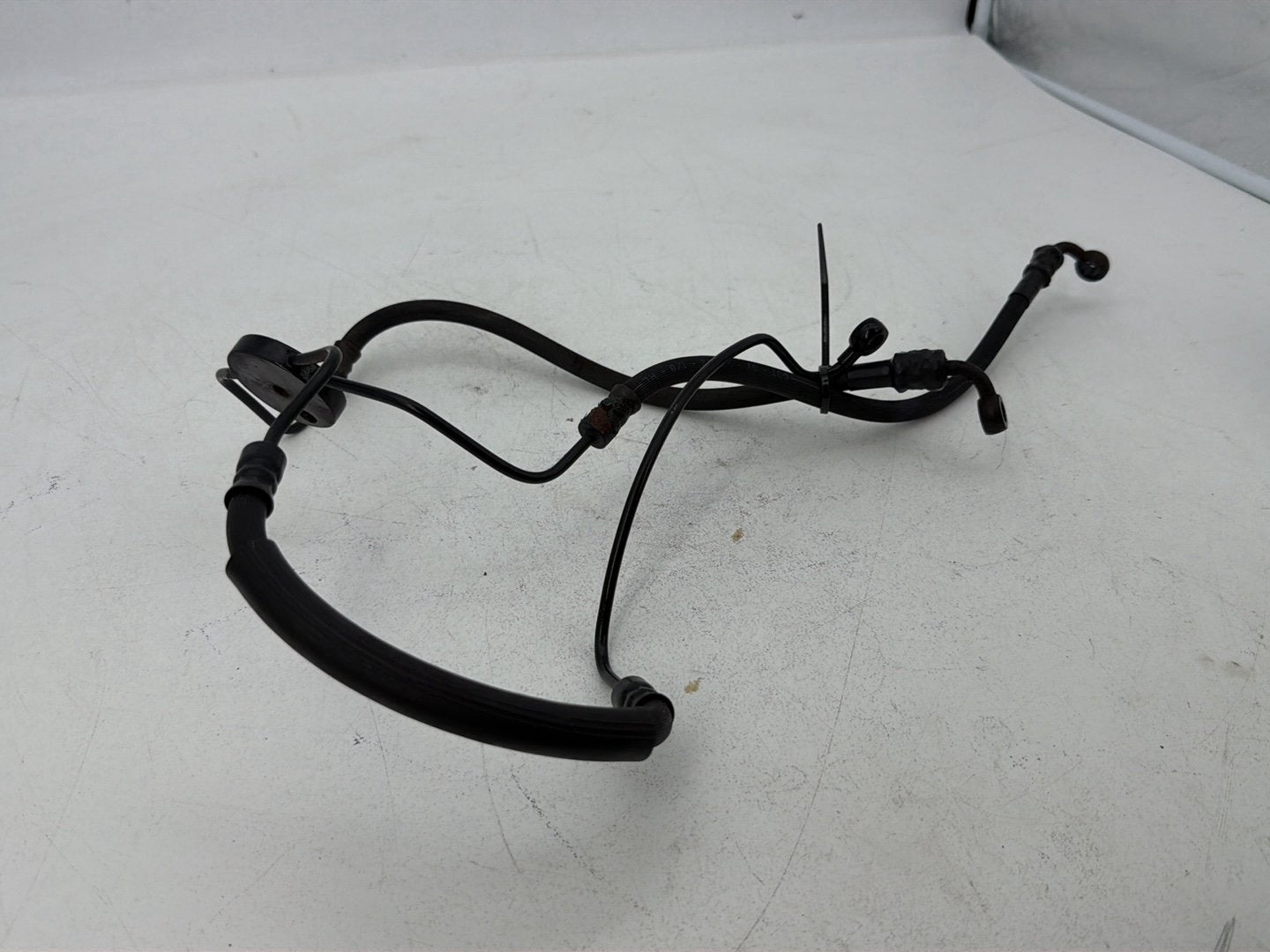 1984 - 1998 Harley-Davidson Touring Electra Glide Classic Front Brake Hose Line Pipe  	43349-84D