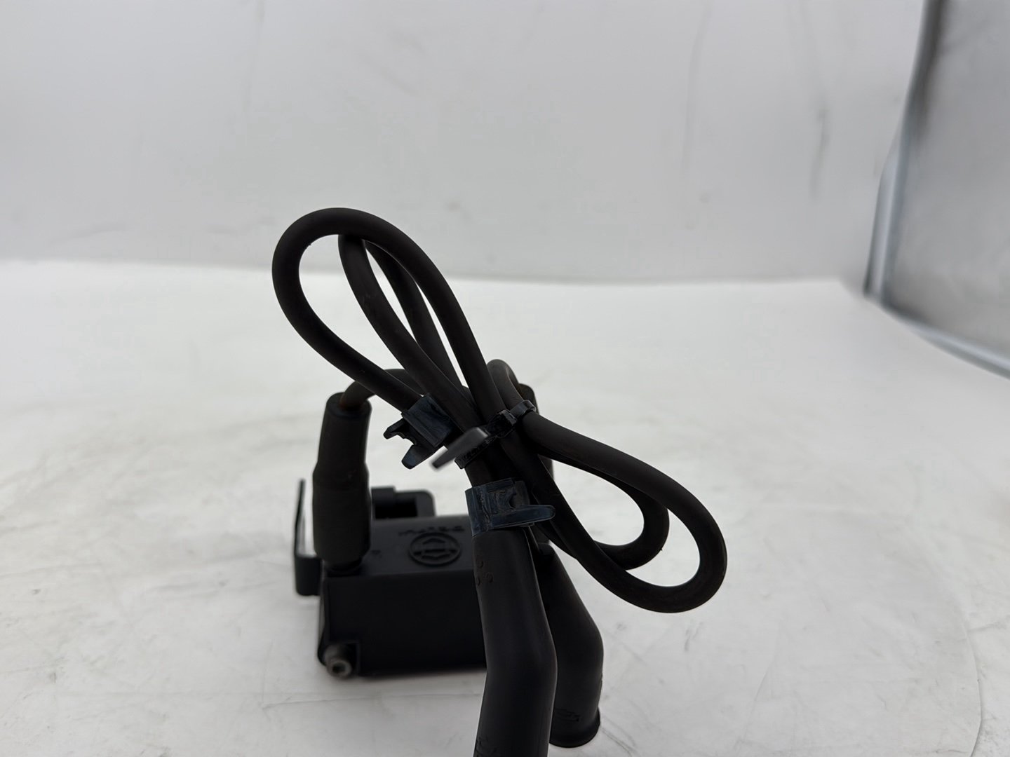 2008 Harley Electra Glide Touring Ultra FLHTCUI OEM Ignition Coil Spark Plugs Cable