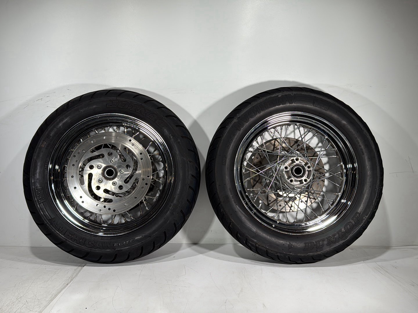 2005 Harley Touring FLHRCI Road King Classic OEM Front Rear Wheel Rim Tire Spoked