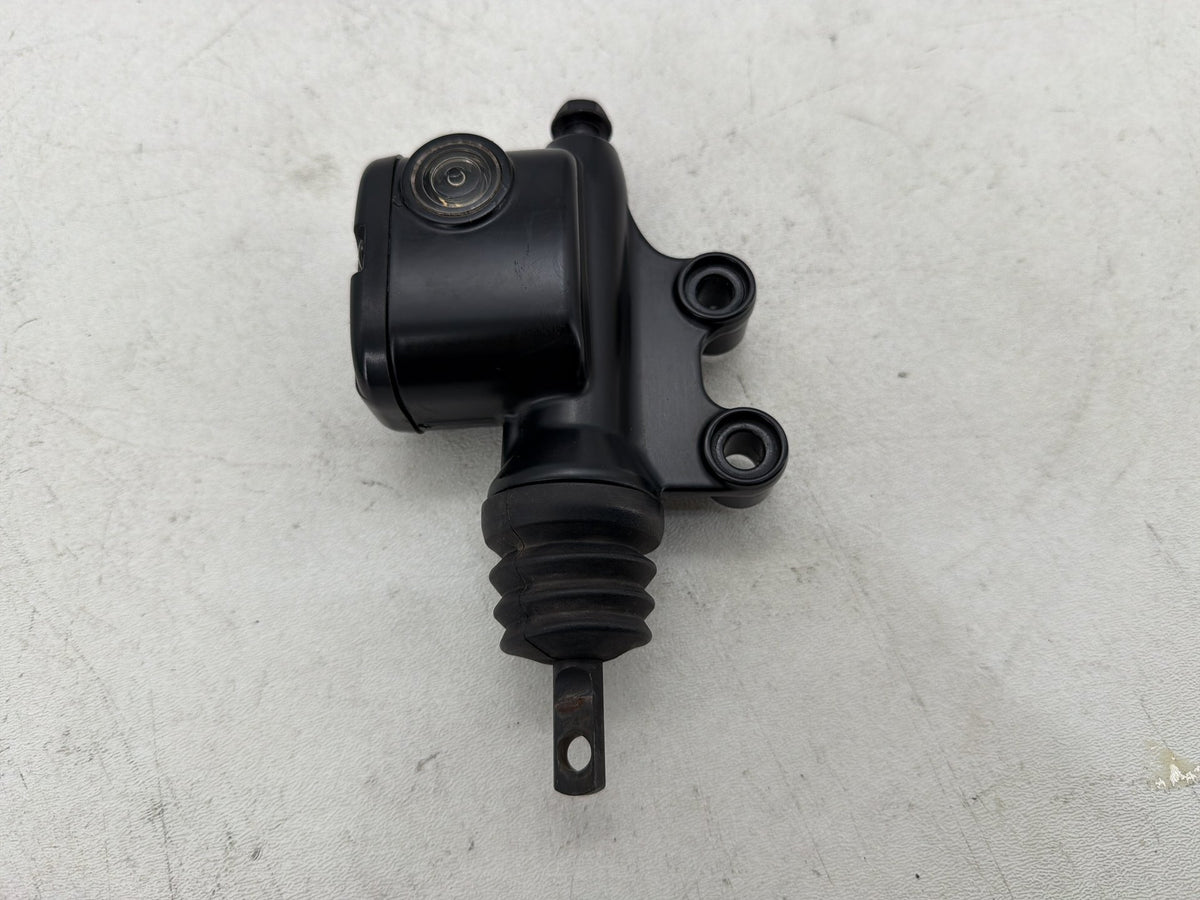 2016 Harley Road Glide Touring FLTRXS OEM Rear Brake Master Cylinder Reservoir