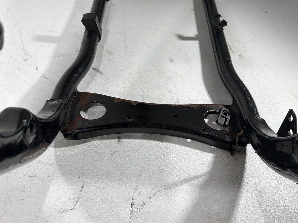 1997 Harley Road King Touring FLHRI OEM Body Main Frame Chassis 47900-97A SLVG
