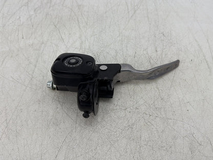 2004 Harley Dyna Super Glide FXDI OEM Front Right Brake Lever Master Cylinder