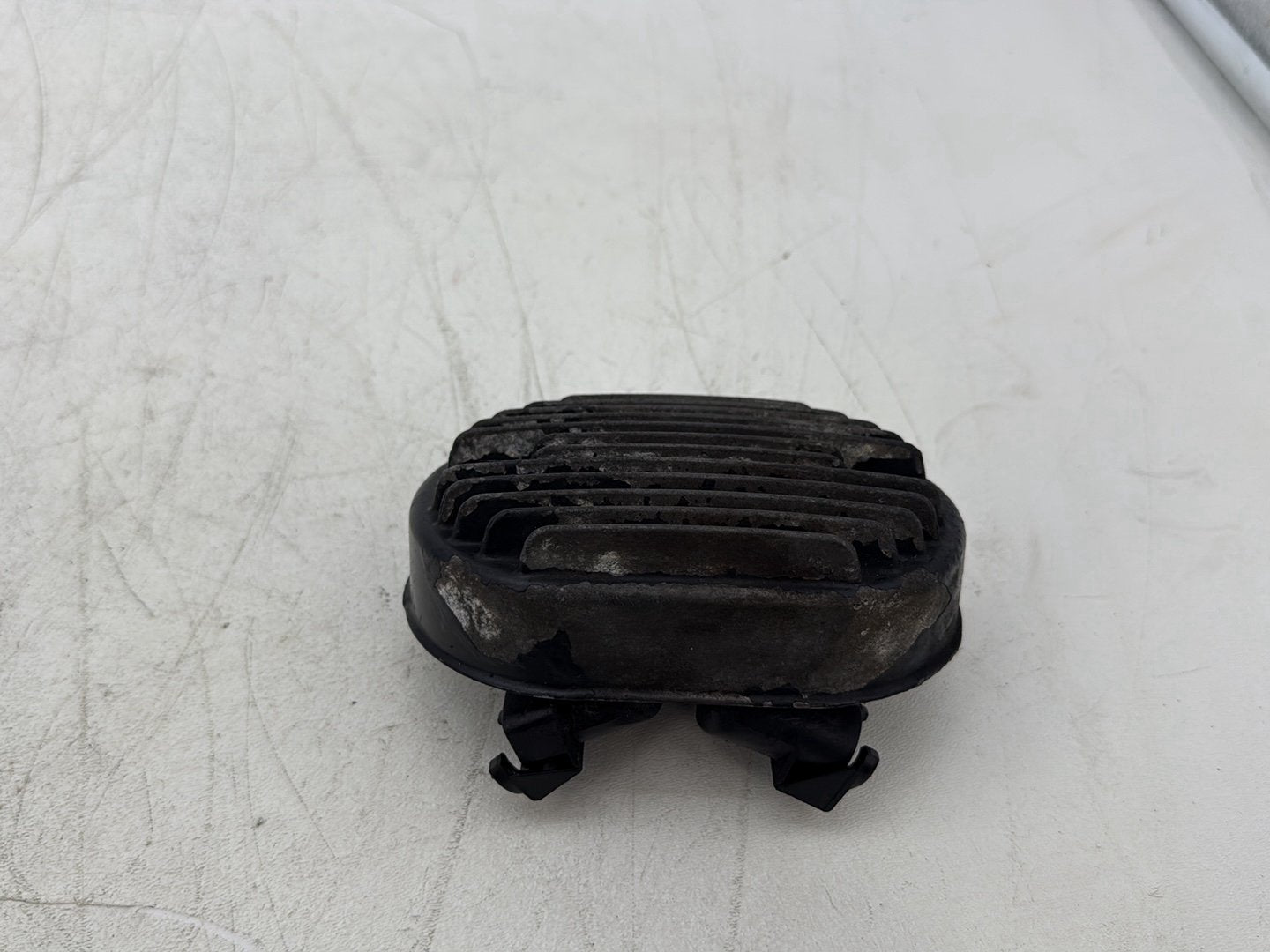 2011 Harley Softail FLSTFB Fat Boy OEM Voltage Regulator Rectifier