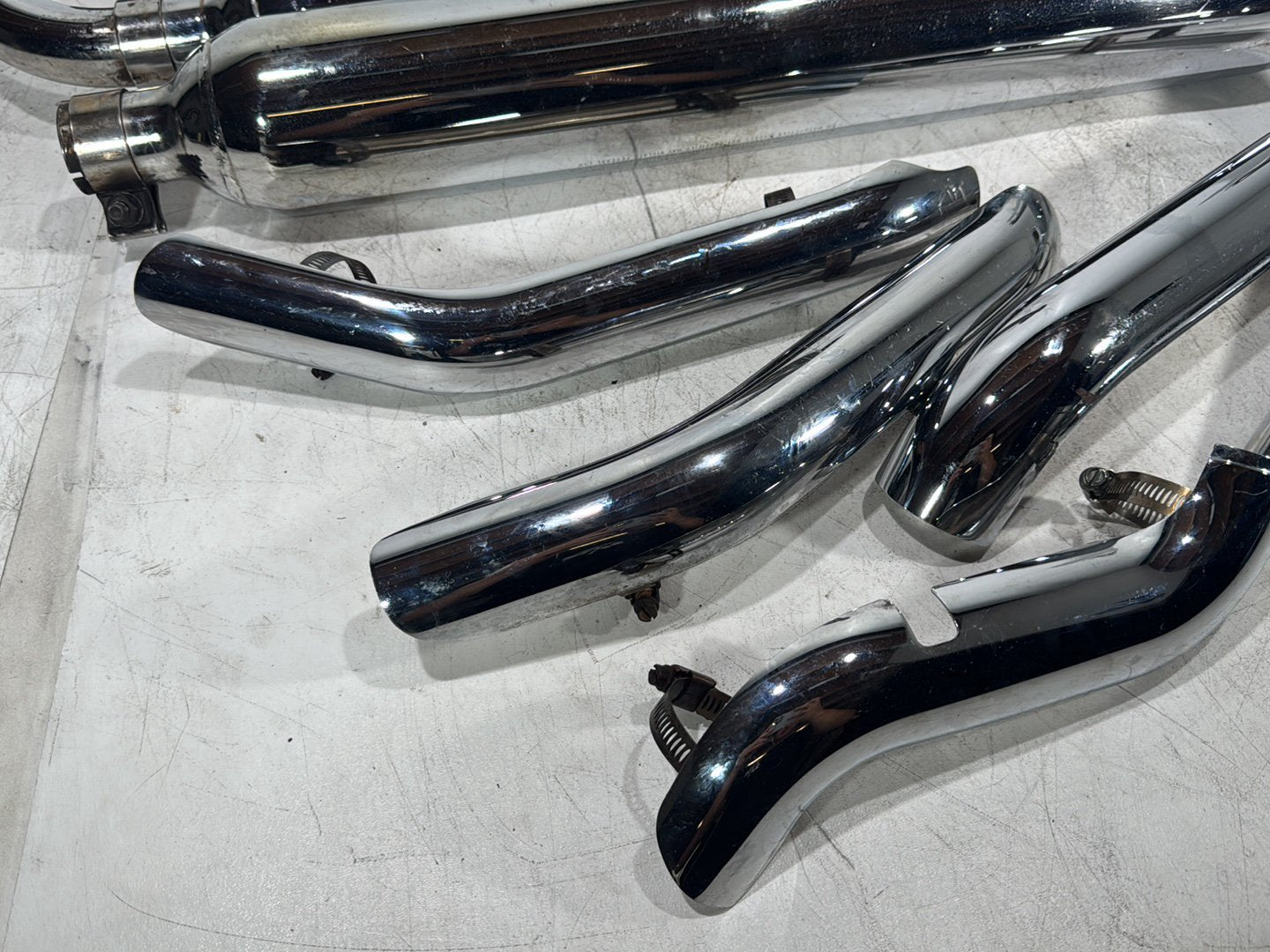 1998 Harley Touring FLHTCUI Electra Glide Ultra OEM Exhaust Header Pipes Muffler