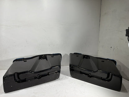 2009 Harley Road King Touring Police OEM Left Right Saddlebags Luggage NOKey