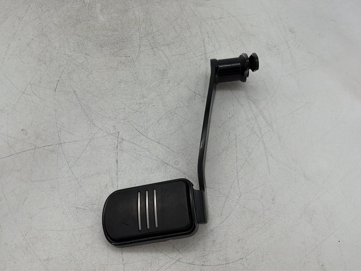 2018 Harley Road Glide Touring FLTRXS OEM Foot Brake Control Lever Pedal