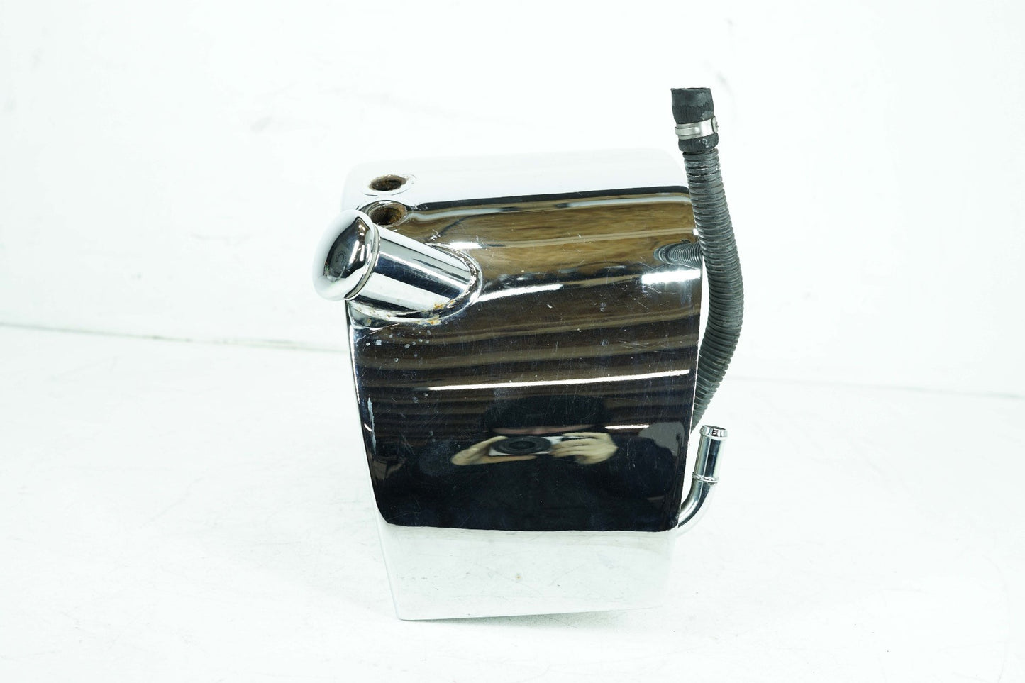 2000 - 2006 Harley-Davidson Softail Fat Boy Oil Tank Reservoir Bottle Canister & Dipstick 62498-01A