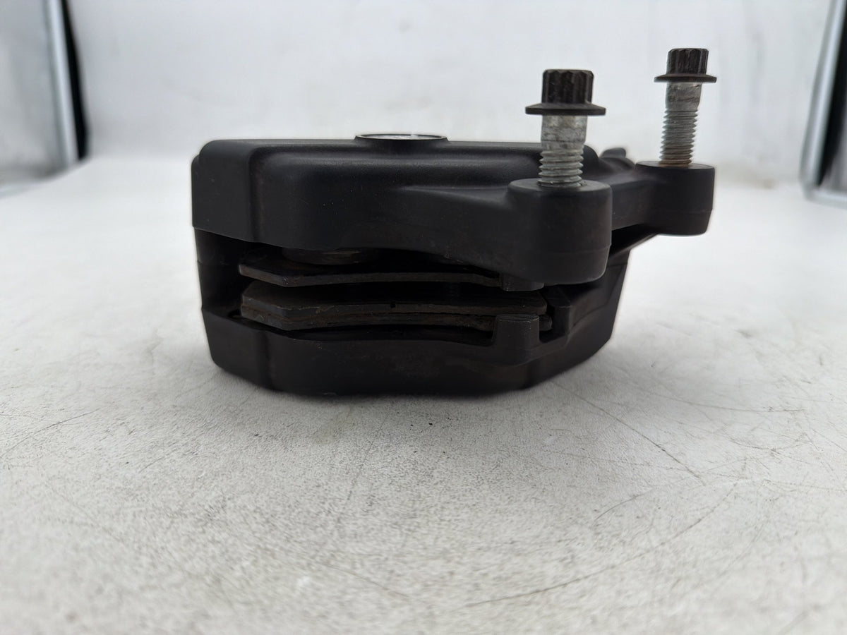 2011 Harley Street Glide Touring FLHX-103 OEM Front Right 1 Brake Caliper