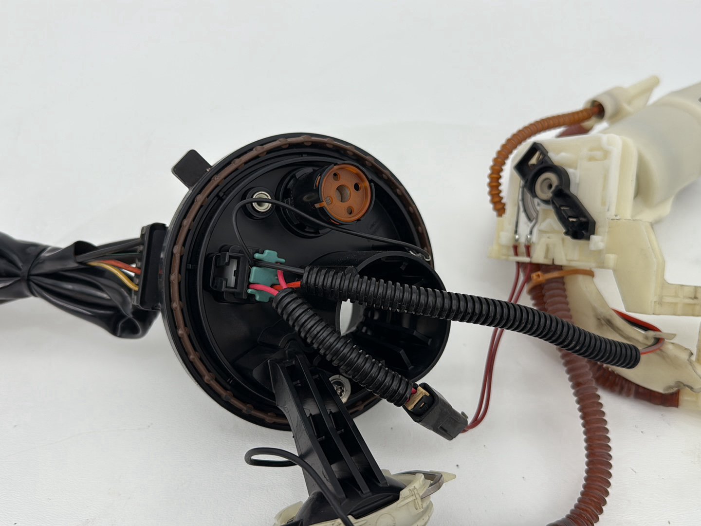 2007 - 2011 Harley-Davidson Touring Street Glide Gas Gasoline Fuel Petrol Pump Sending 62908-08