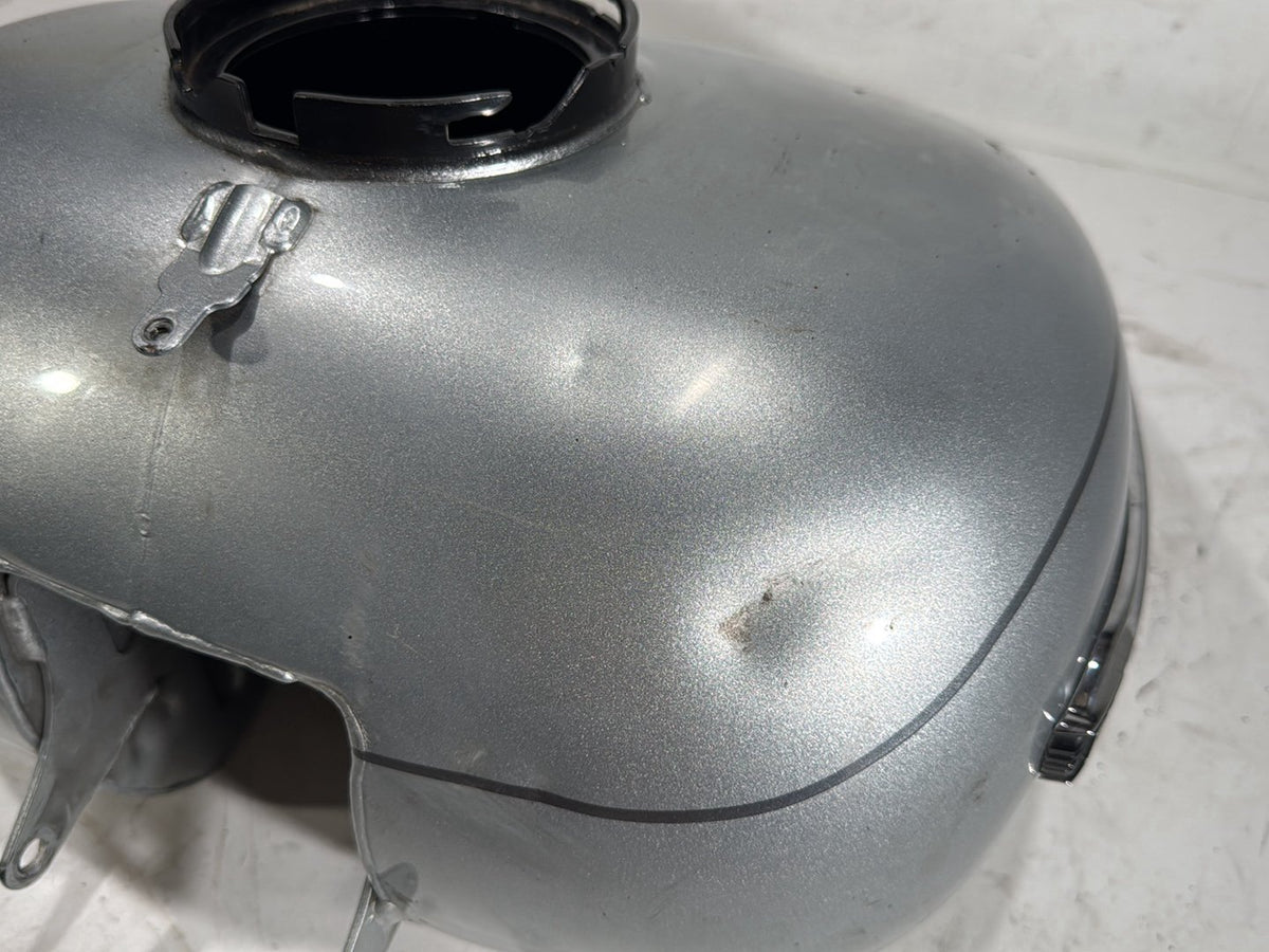 2015 Harley Electra Glide Touring OEM Fuel Gas Tank Gasoline Reservoir DENTED