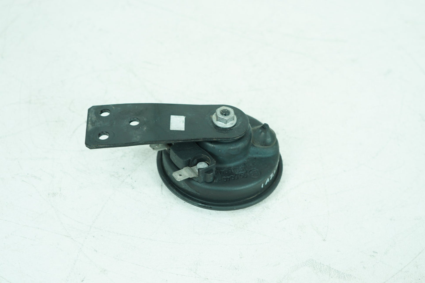 2007 - 2013 Harley-Davidson Sportster Low Signal Horn Klaxon Beep 69043-96B