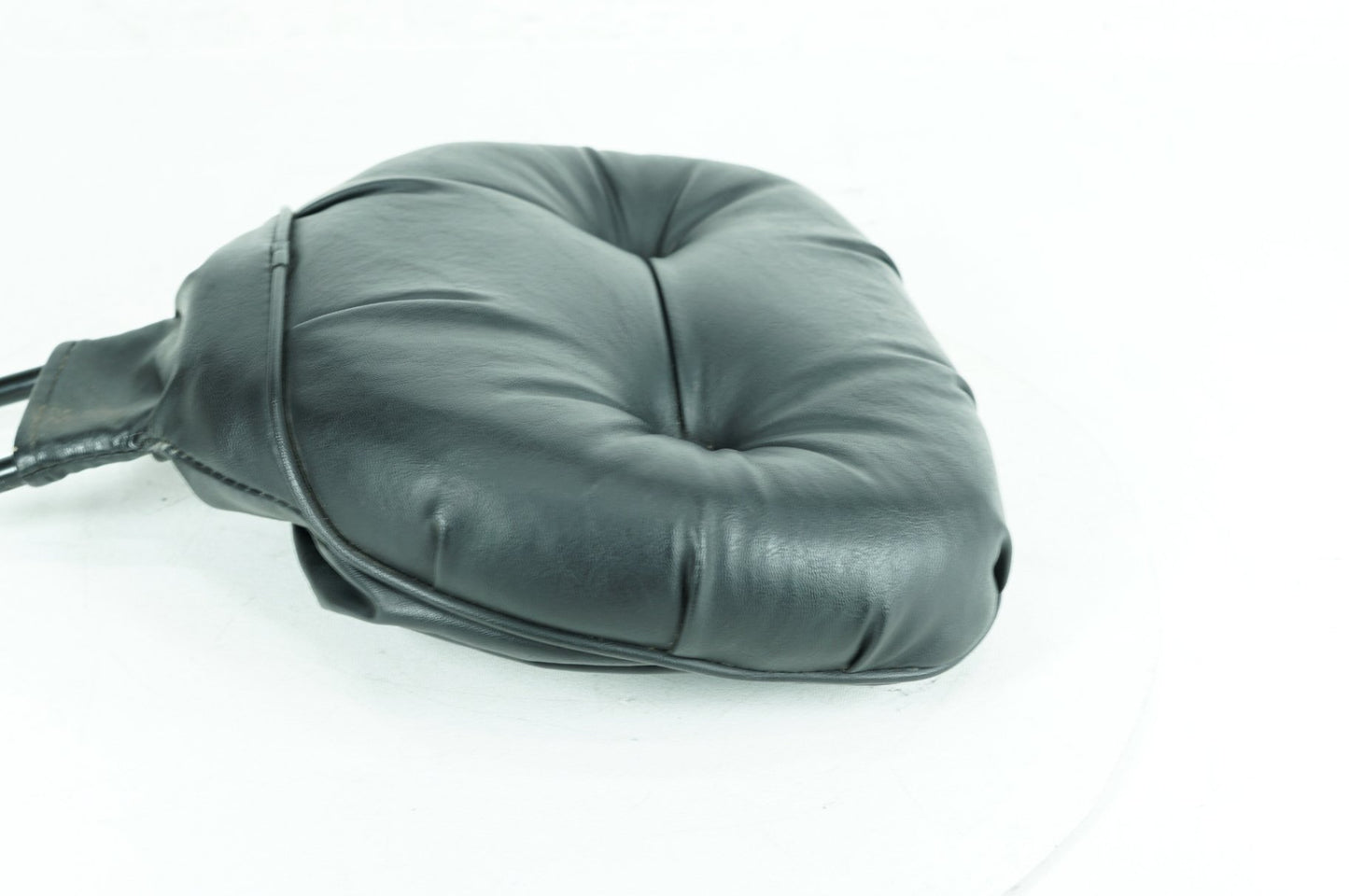 2004 - 2013 Harley-Davidson Sportster 1200 Low Rider Driver Backrest Adjustable Cushion Pad 52586-94A