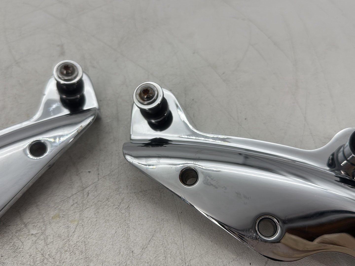 2010 Harley Street Glide Touring FLHX OEM 5 Point Detachable Docking Hardware