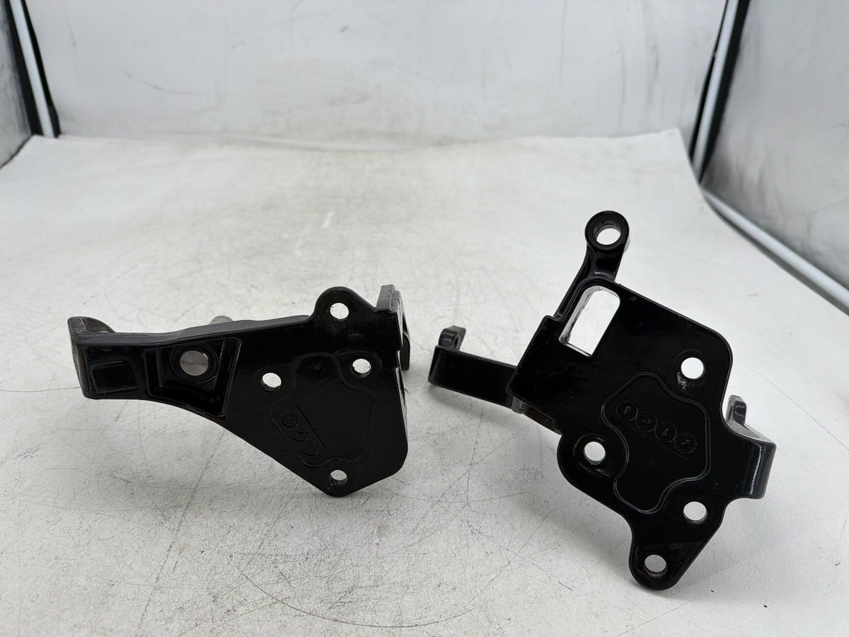 2001 Harley Fat Boy Softail FLSTF OEM Left Right Driver Footpeg Bracket Mounts