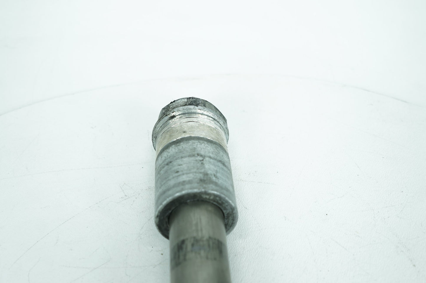 2012 - 2026 Harley-Davidson Sportster Iron 883 Rear Wheel Axle Bolt Shaft  	41176-08