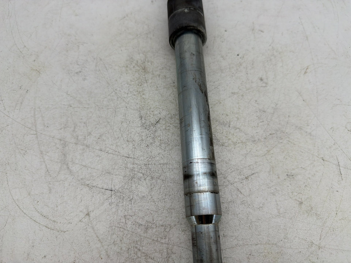 2004 Harley Electra Glide Touring Ultra OEM Front Wheel Axle Bolt Shaft