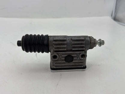 1993 Harley Sportster XLH883H Hugger 883 OEM Rear Brake Master Cylinder Reservoir