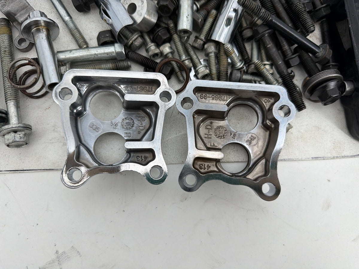 16 Harley Touring FLHXS Street Glide OEM Twin Cam Engine Hardware Bolt Pushrods