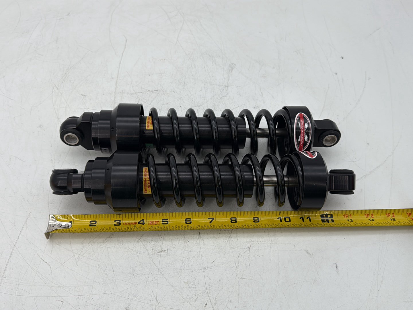 2005 Harley Touring FLHRCI Road King Classic OEM Rear Left Right Shock Absorbers