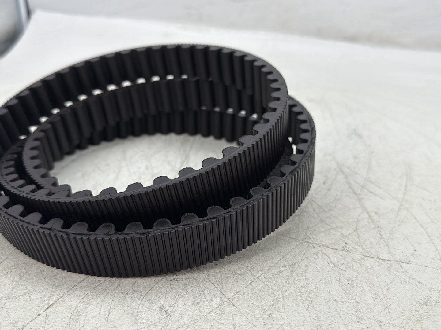 2004 Harley Sportster XL883C 883 Custom OEM Rear Drive Belt