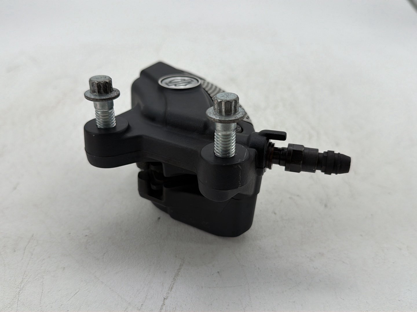 2013 Harley Street Glide Touring FLHX OEM Front Right 1 Brake Caliper 44023-08