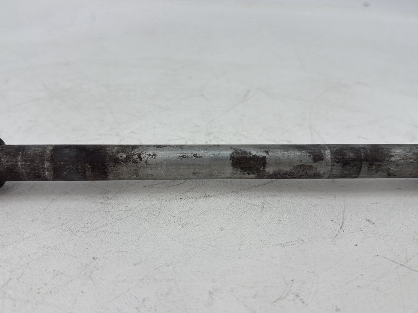 1999 - 2006 Harley-Davidson Touring Road King Police Rear Wheel Axle Bolt Shaft  	41110-89