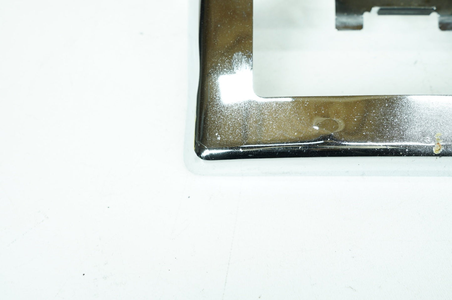 2007 - 2012 Harley-Davidson Touring Electra Glide Ultra Mount Bracket Support Holder 62533-11