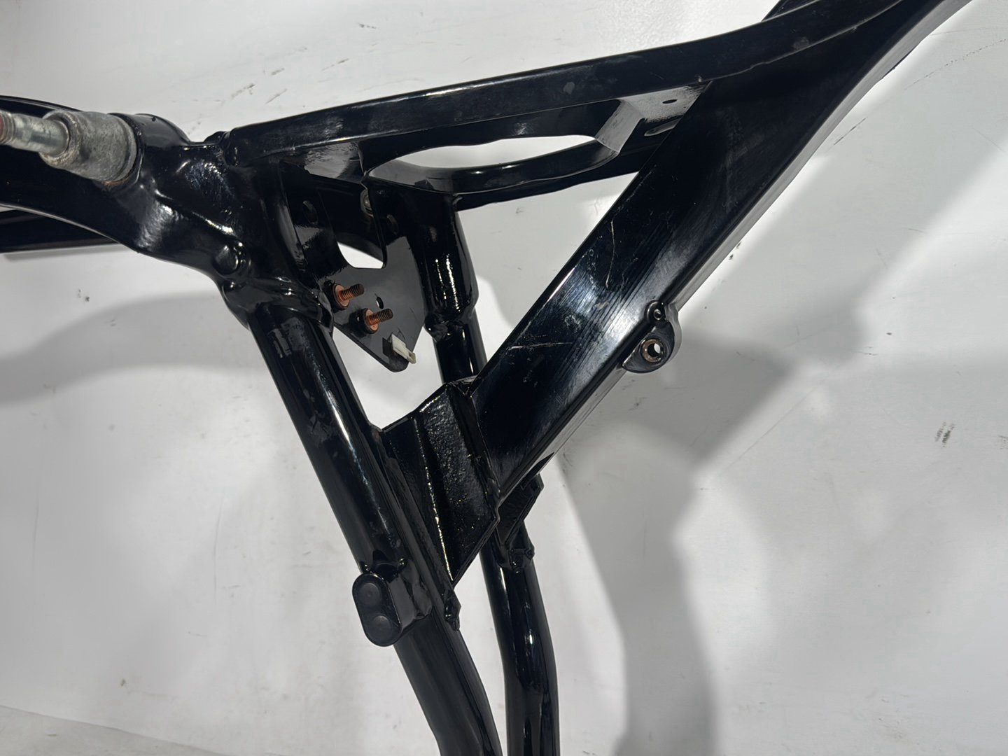 2012 Harley Dyna Fat Bob FXDF 103 OEM Body Main Frame Chassis SLVG