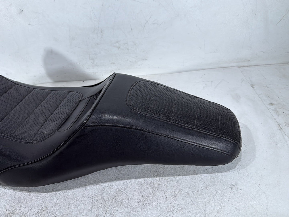 2014 Harley Dyna Low Rider FXDL OEM Passenger Rider Driver Seat Saddle