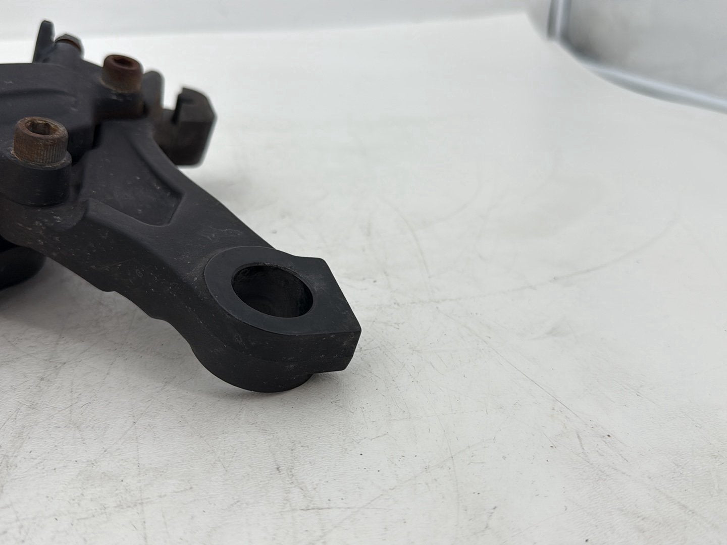 2008 Harley Touring FLHTCU Electra Glide Ultra OEM Rear Back Brake Caliper w/ Bracket