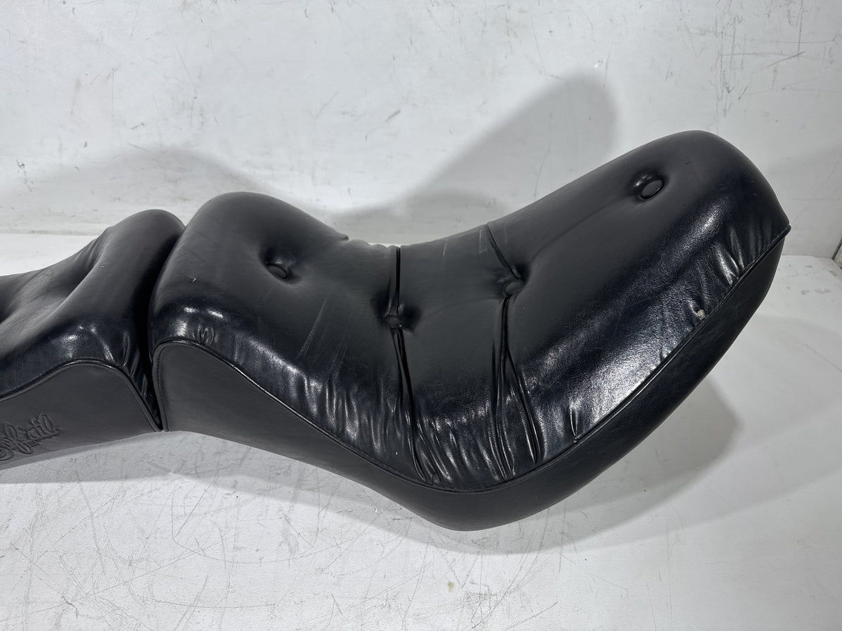 01 Harley Softail Standard FXST OEM Passenger Rider Driver Seat Saddle 52560-00