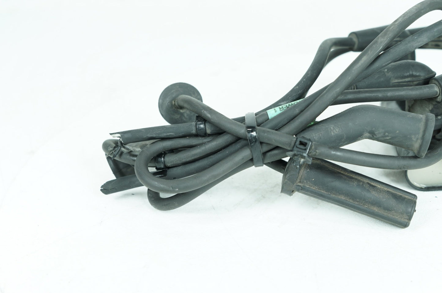 2019 Harley Touring FLHX Street Glide OEM Ignition Coil Spark Plugs Cable